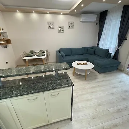 Iztochen Blvd, Free Parking Apartamento